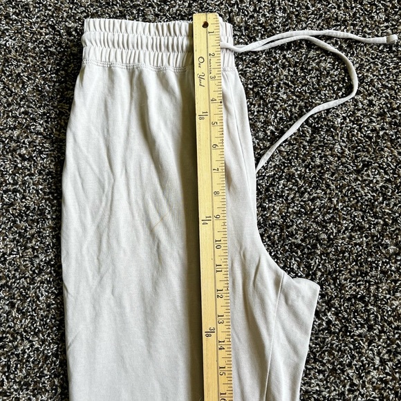 Express Men's Light Cream Joggers - Picture 5 of 6
